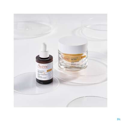 Sie sehen eine Packung Avene Vitamin Activ Cg Serum-konzentrat 30ml, Produktbild: 42 Avene Vitamin Activ Cg Serum-konzentrat 30ml, A-Nr.: 5826437 - 42