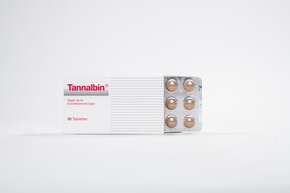 Sie sehen eine Packung Tannalbin Tabletten, Produktbild: 01 Tannalbin Tabletten, A-Nr.: 2454739 - 01